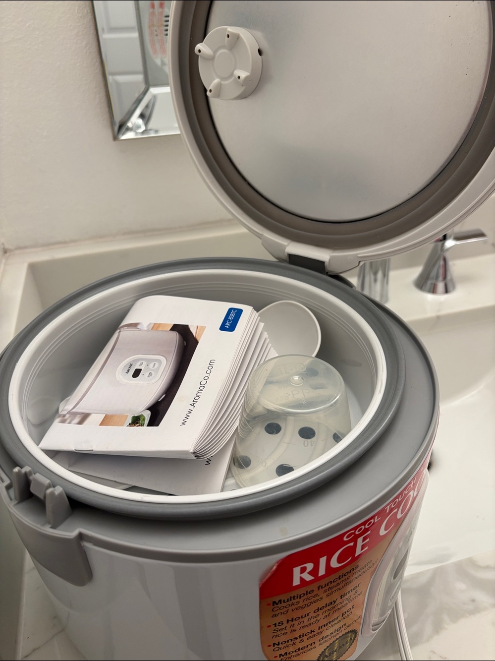 NWOT Aroma 8 Cup Rice Cooker & Food Steamer - Picture 2 of 15